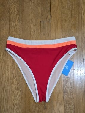 CUPSHE BRAND WOMEN'S RED AND WHITE SWIM BOTTOMS SIZE LARGE